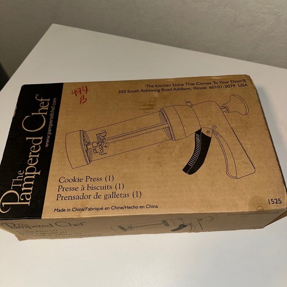 Pampered Chef Other - The Pampered Chef Cookie Press 1525 w/16 Decorator Discs Original Box and Manual